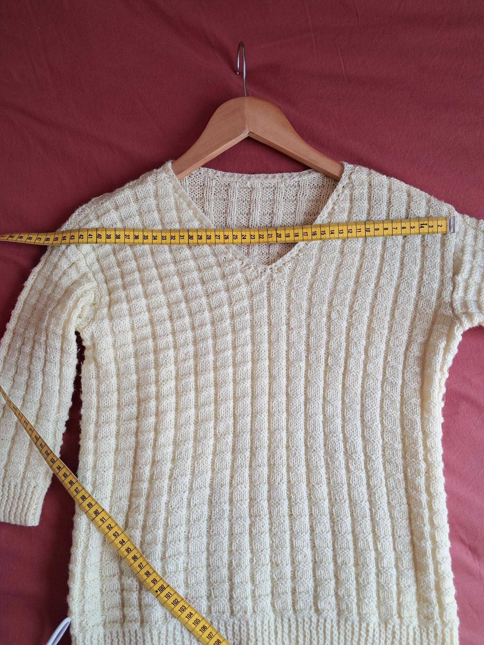 Hand-knitted yellow sweater size 34 36 with 3/4 sleeves – photo 2